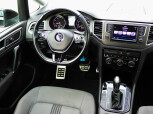Volkswagen-Golf Sportsvan-13