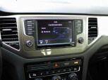 Volkswagen-Golf Sportsvan-28