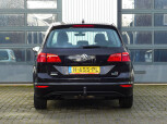 Volkswagen-Golf Sportsvan-6