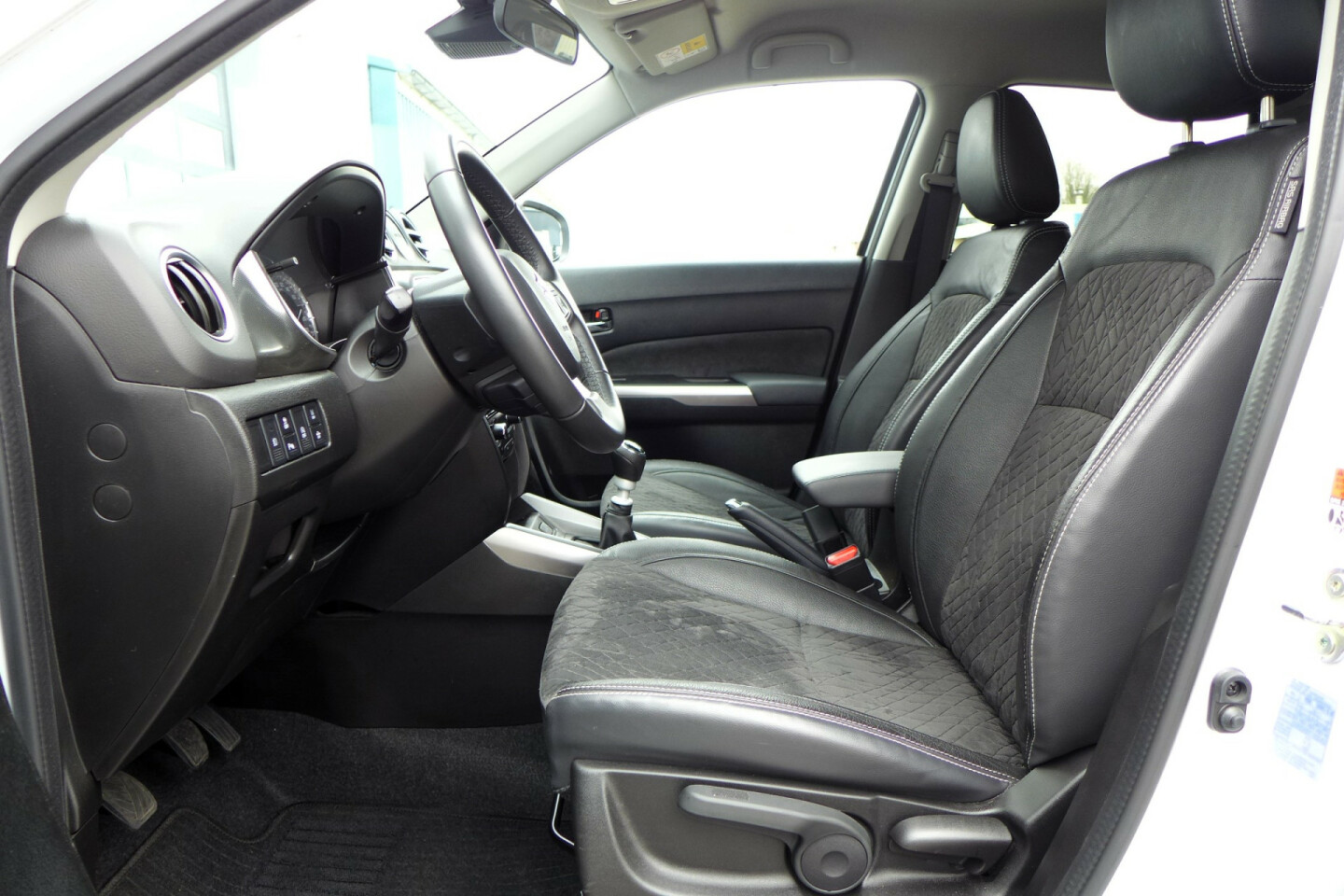 Suzuki-Vitara-10