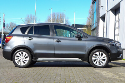 Suzuki-S-Cross-4