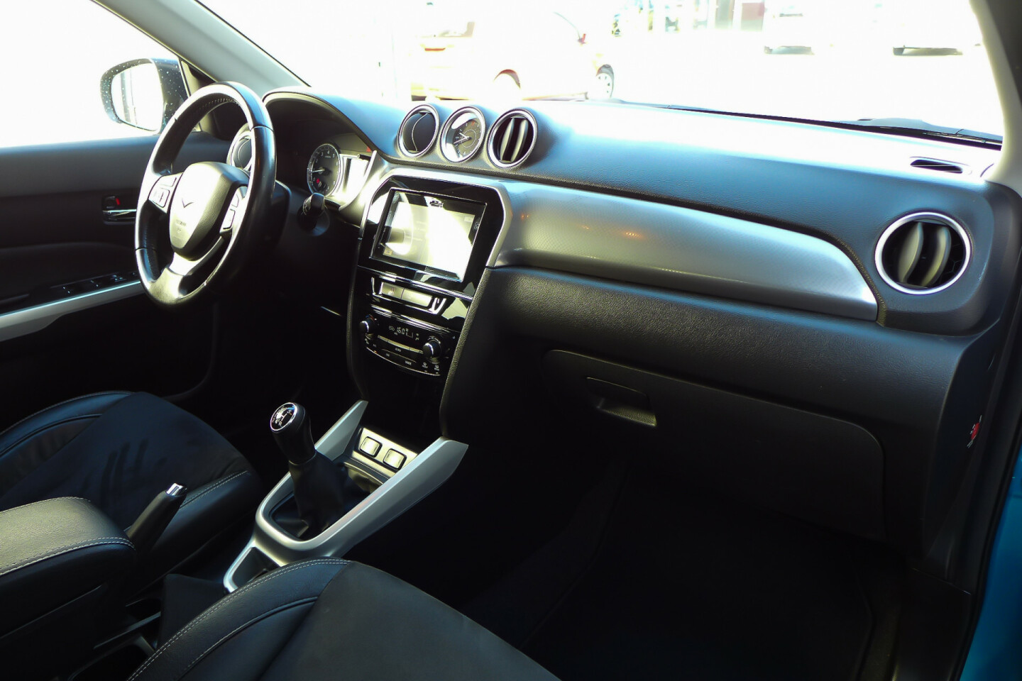 Suzuki-Vitara-27