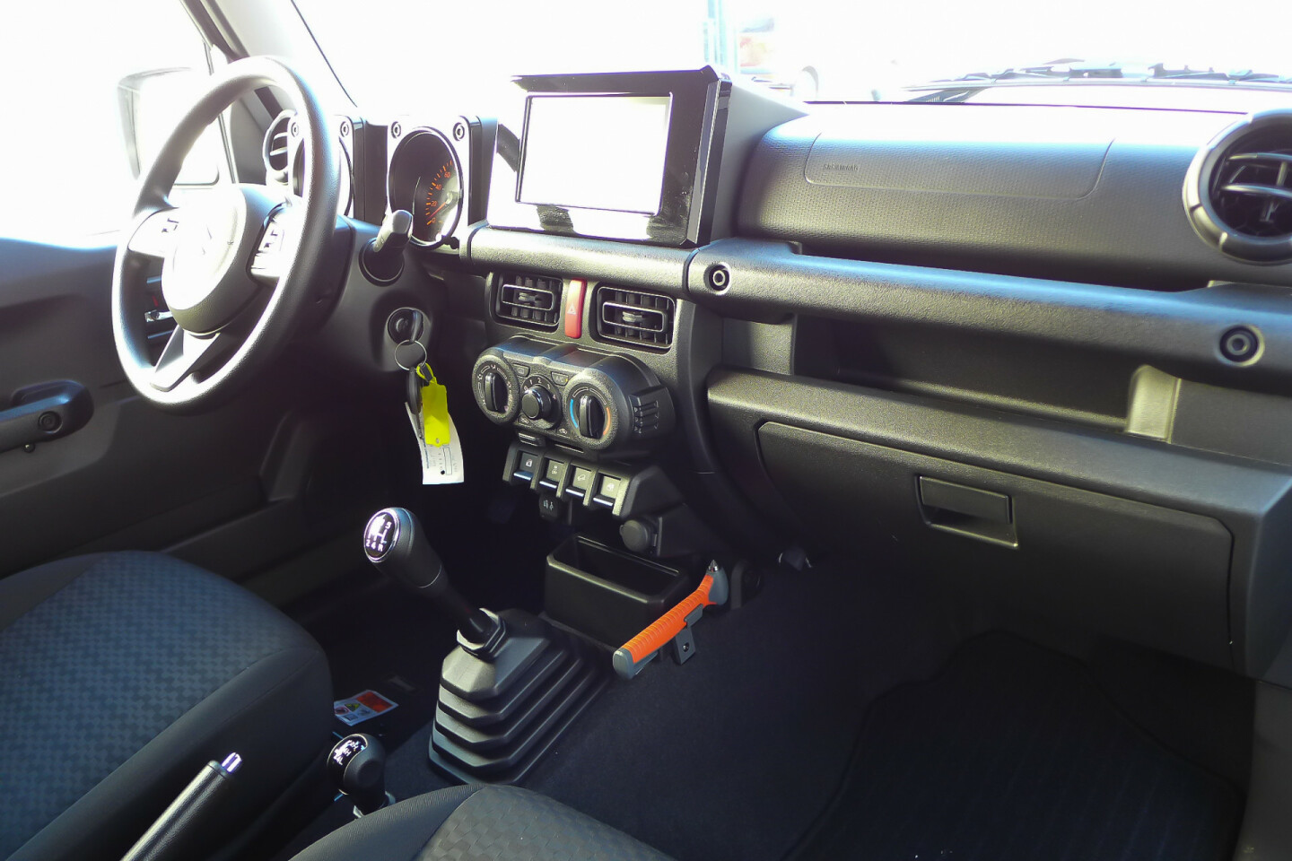 Suzuki-Jimny-22