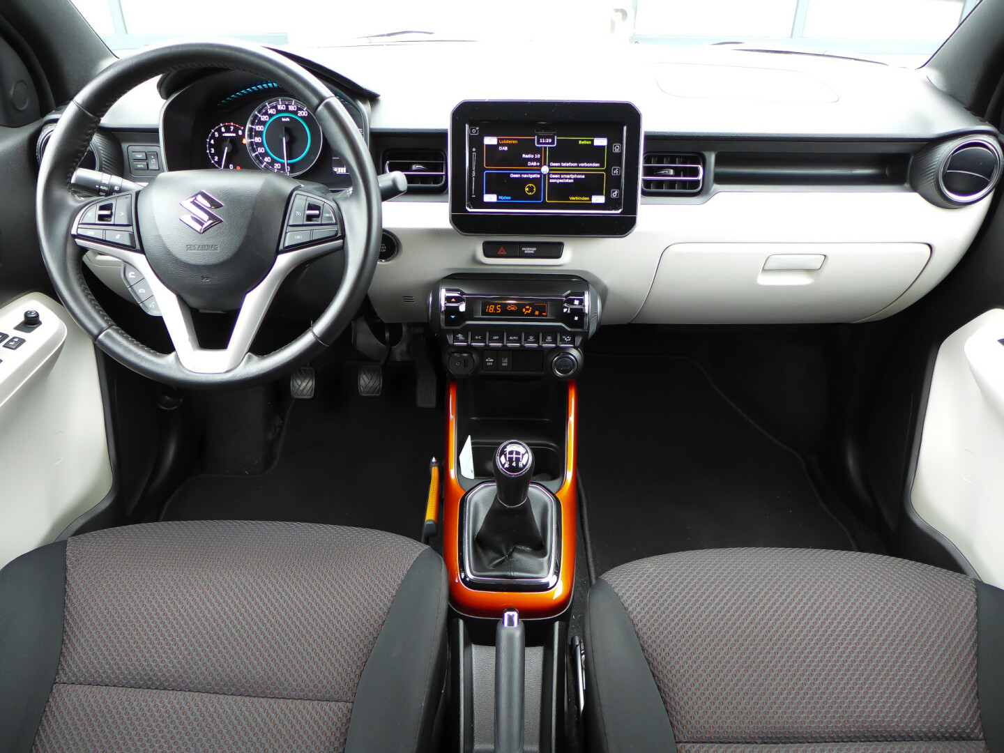 Suzuki-Ignis-19