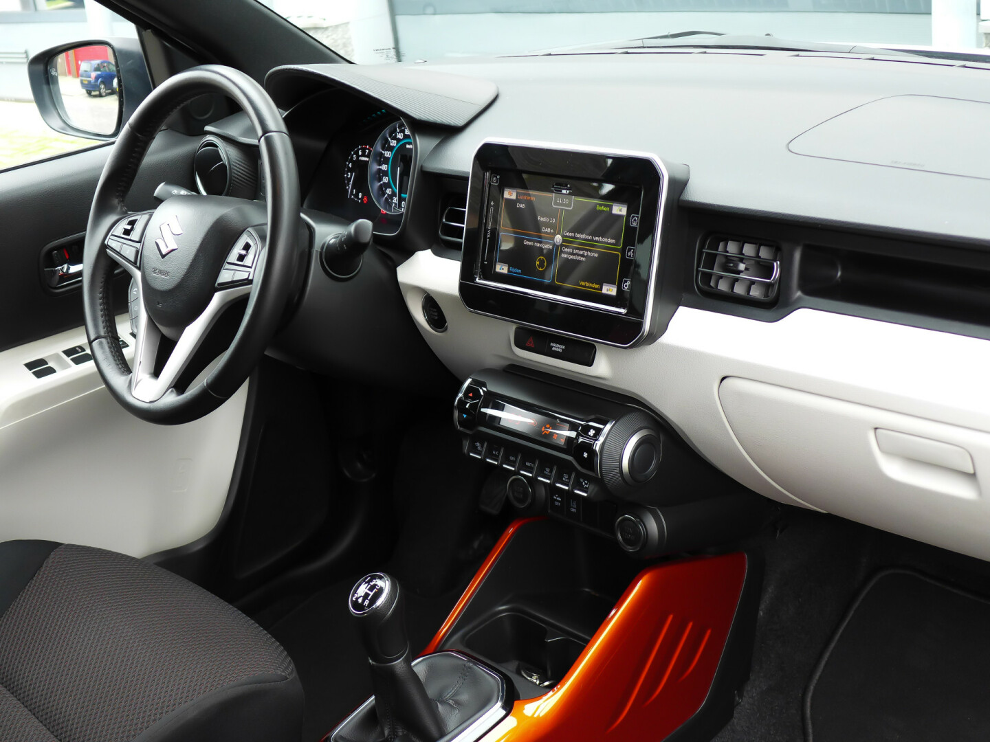 Suzuki-Ignis-27