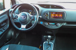 Toyota-Yaris-12