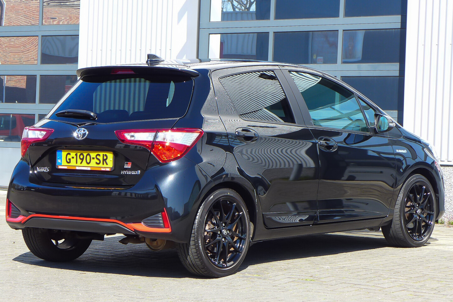 Toyota-Yaris-5