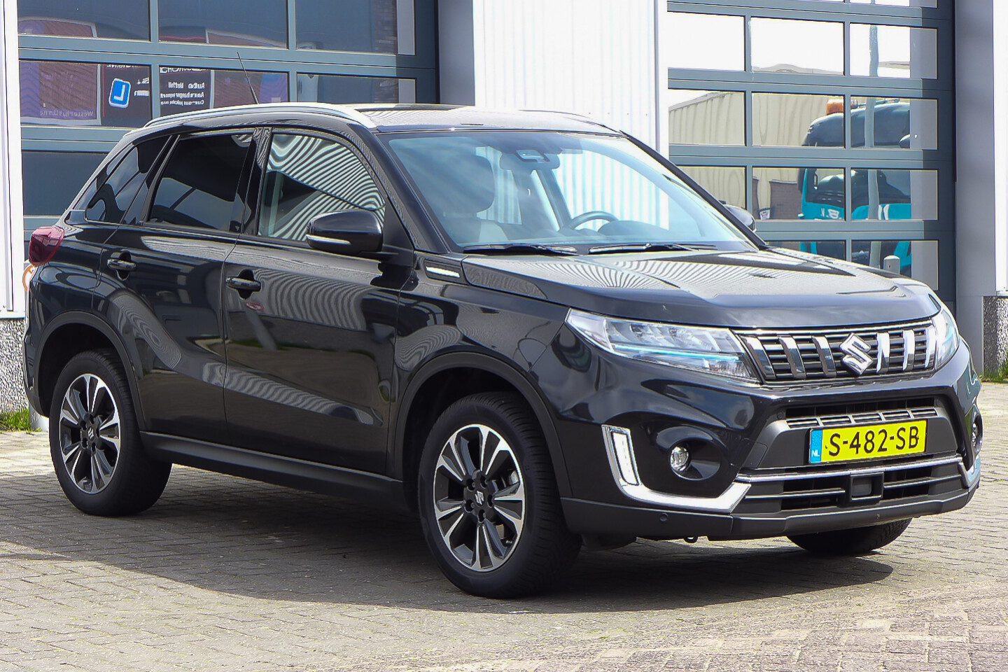 Suzuki-Vitara-2