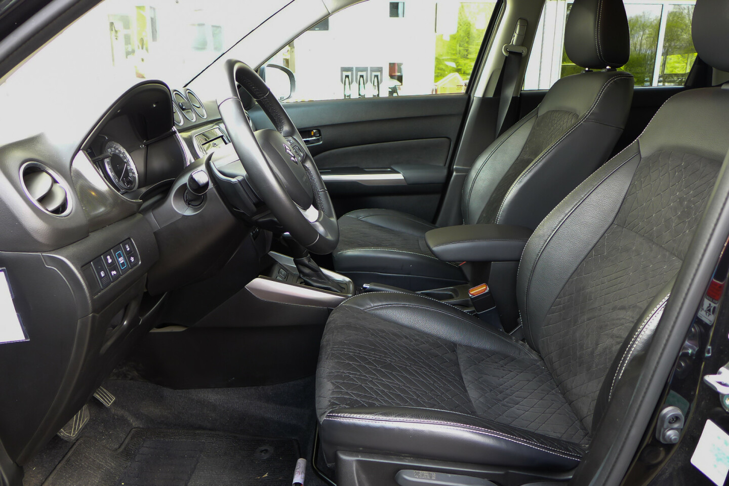 Suzuki-Vitara-9