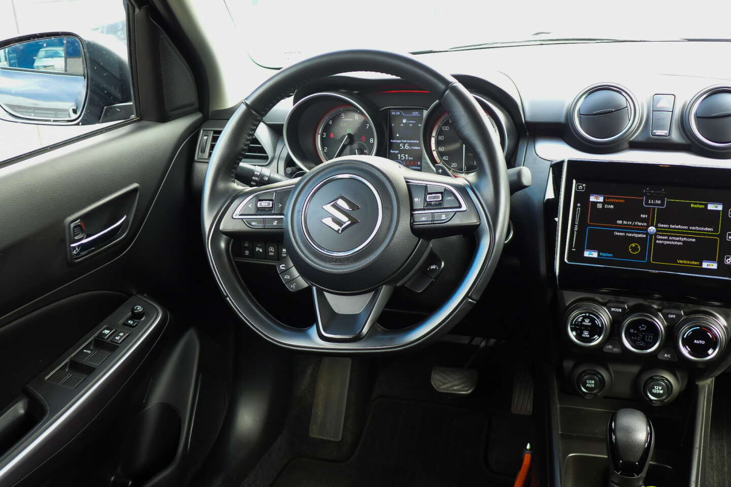 Suzuki-Swift-13