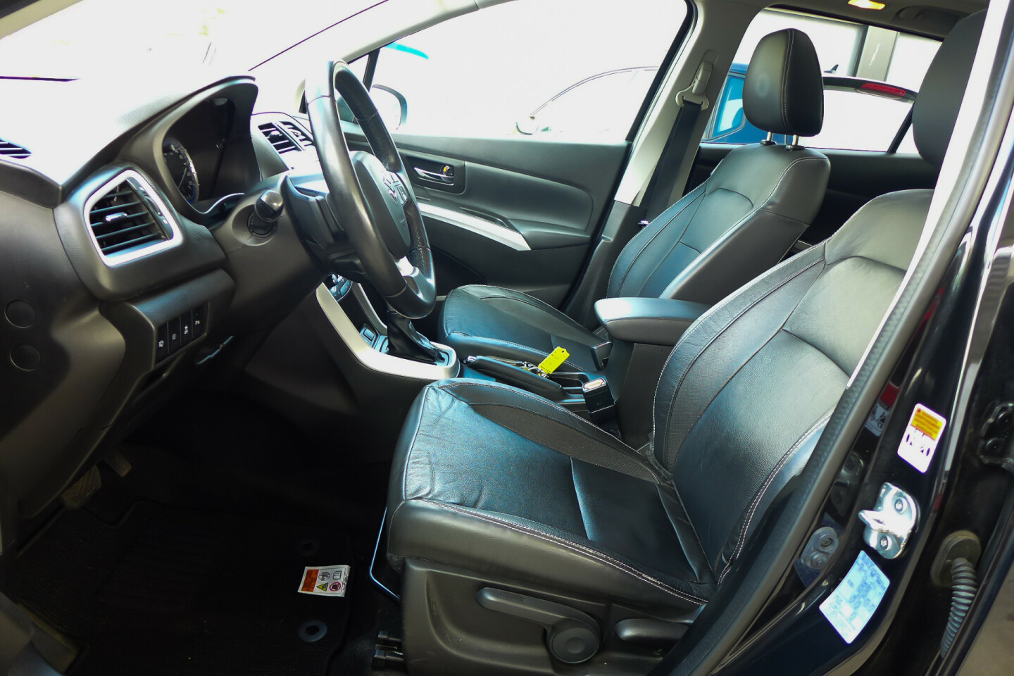 Suzuki-S-Cross-11