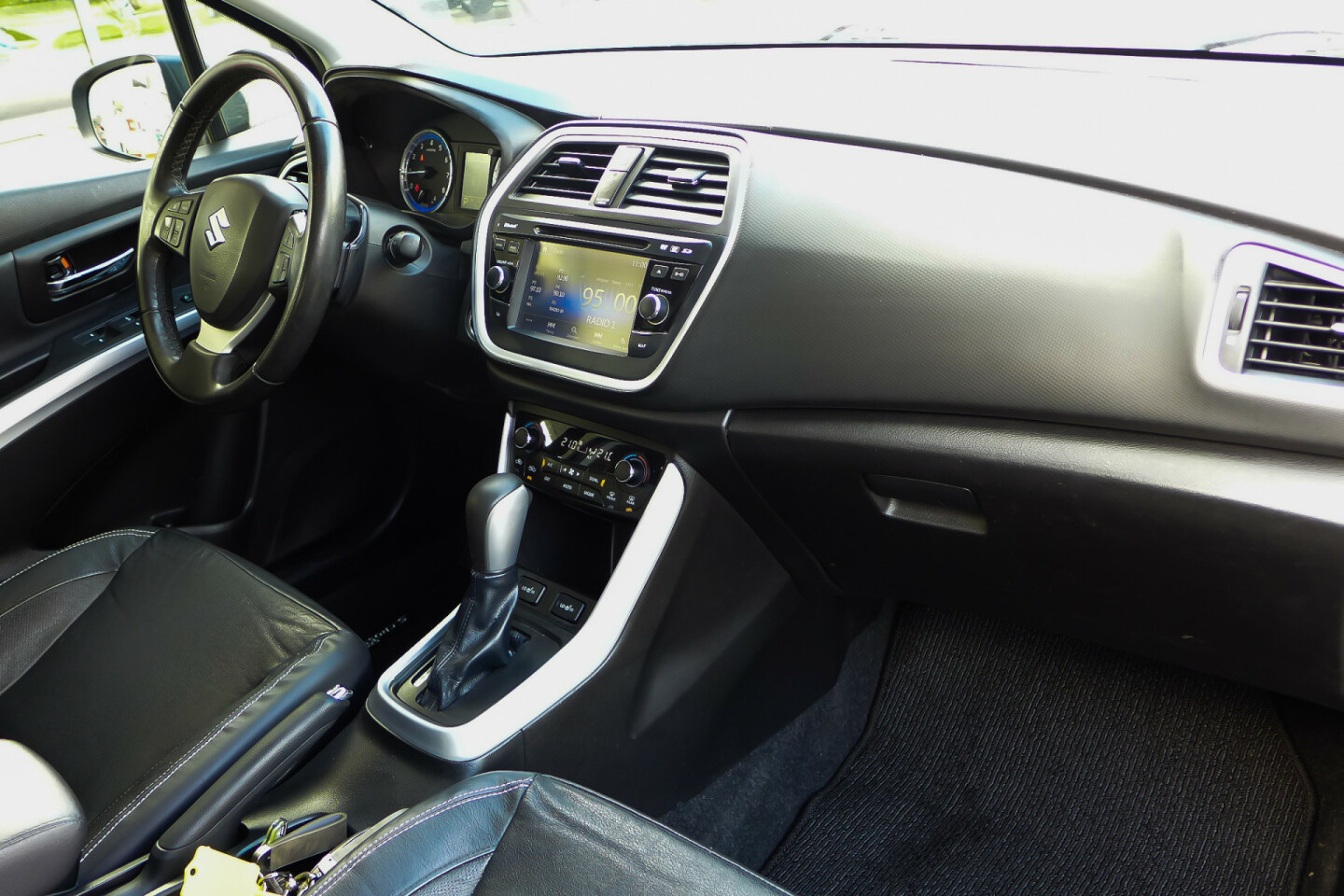 Suzuki-S-Cross-22