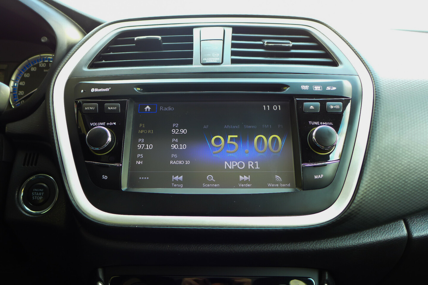 Suzuki-S-Cross-30