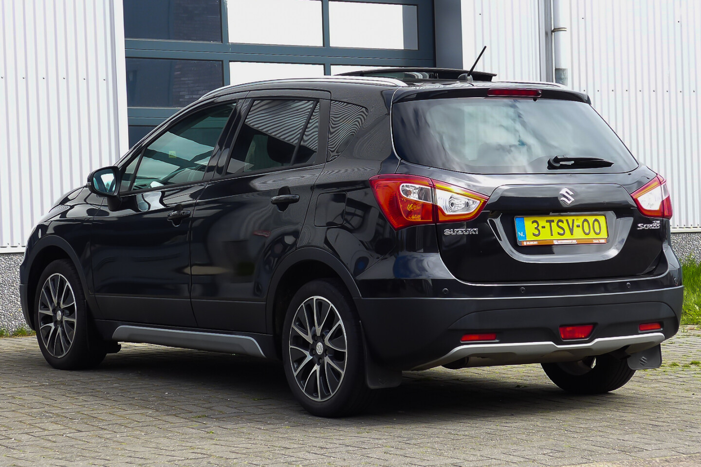 Suzuki-S-Cross-7
