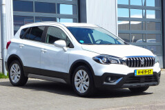 Suzuki-S-Cross-2