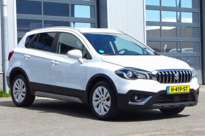 Suzuki-S-Cross-2