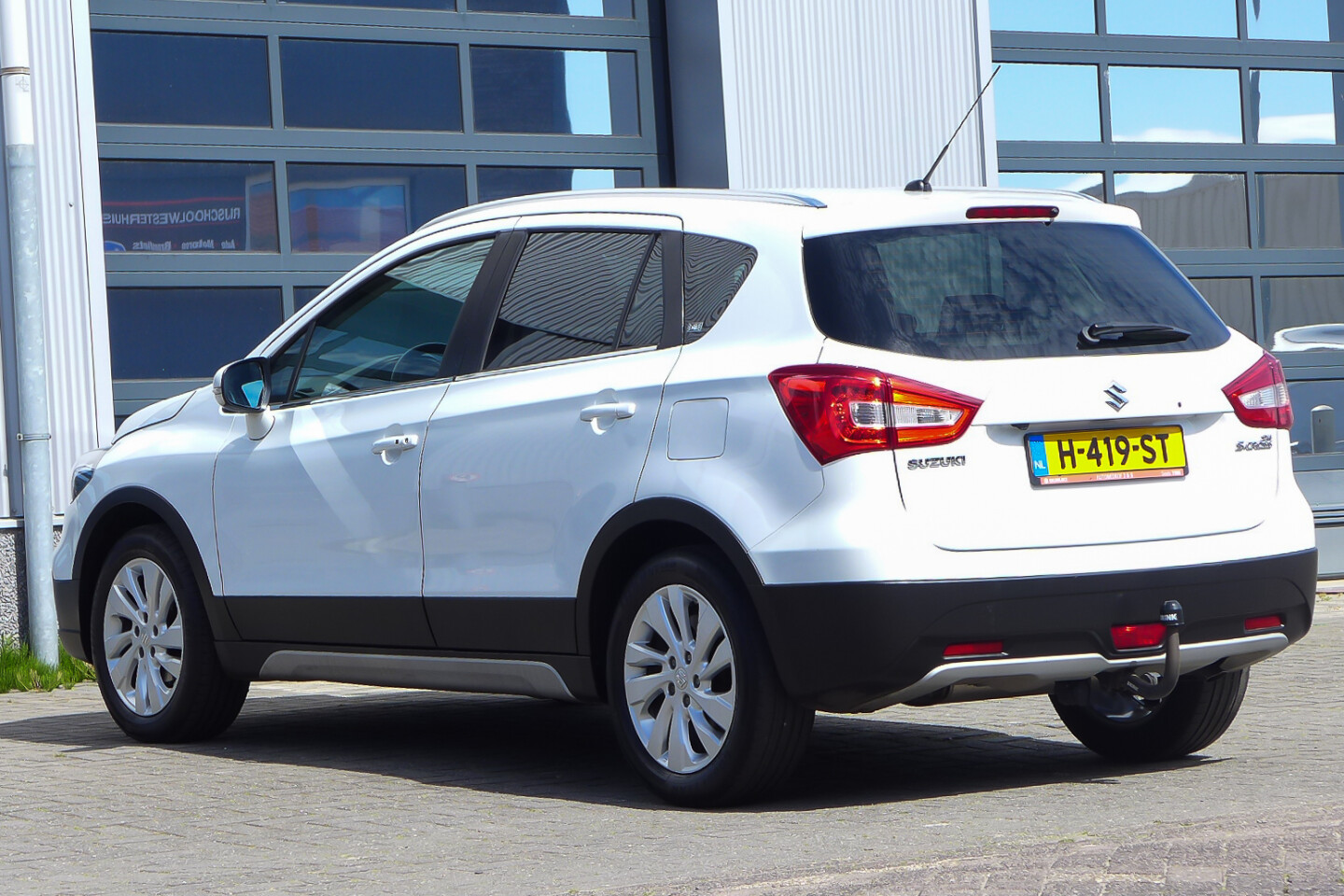 Suzuki-S-Cross-7