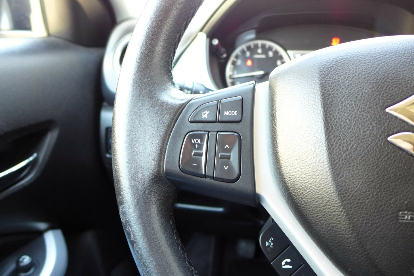 Suzuki-Vitara-14