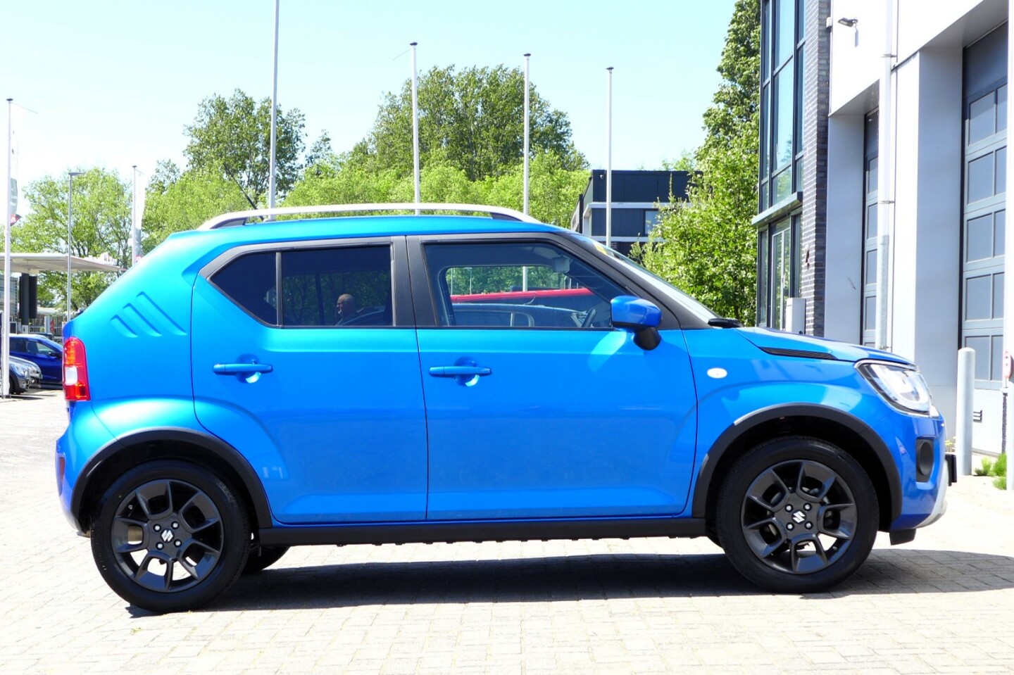 Suzuki-Ignis-4
