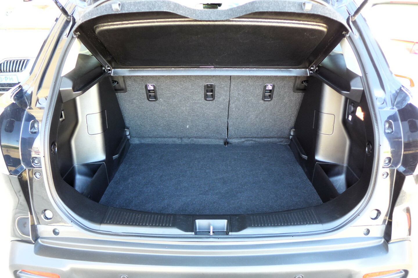 Suzuki-S-Cross-26