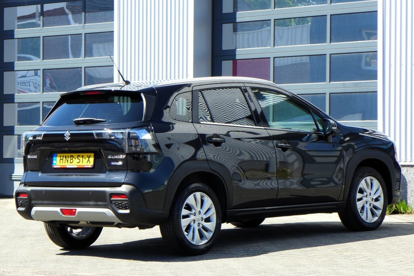 Suzuki-S-Cross-5