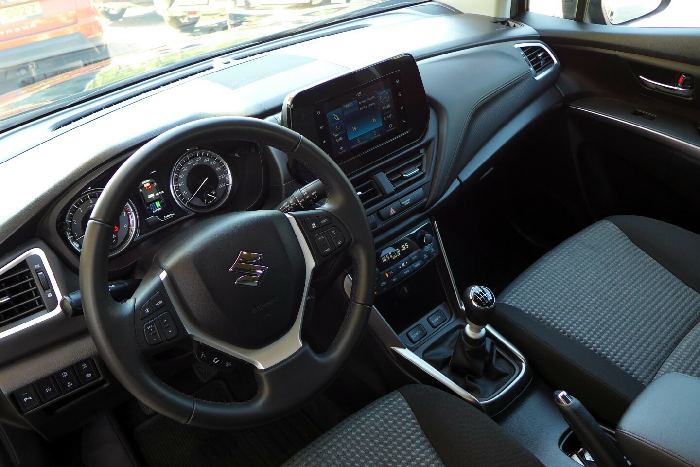 Suzuki-S-Cross-8