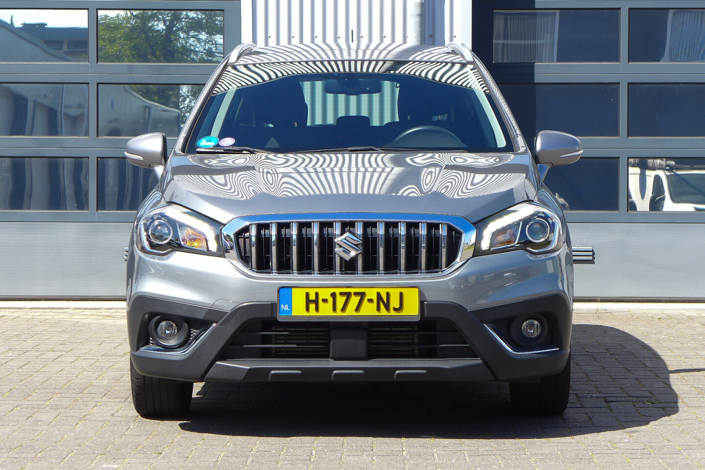 Suzuki-S-Cross-1