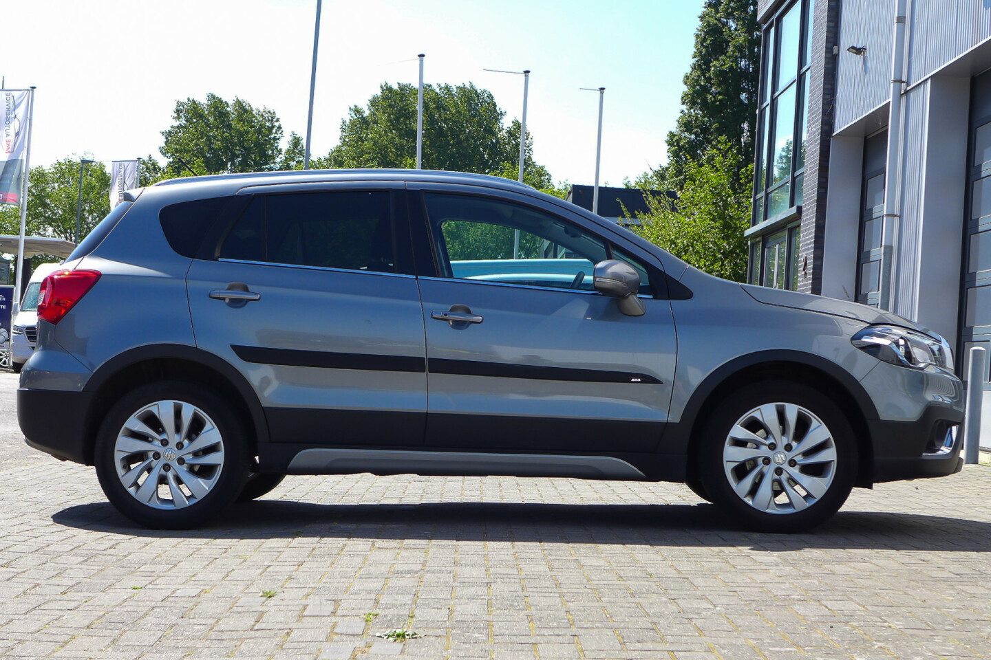 Suzuki-S-Cross-3