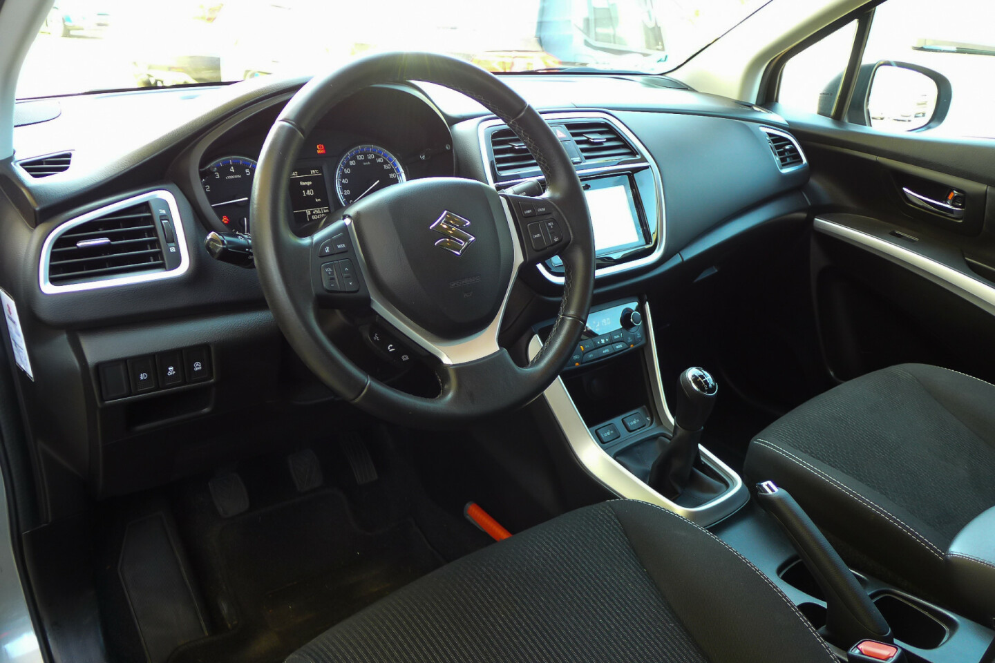 Suzuki-S-Cross-7