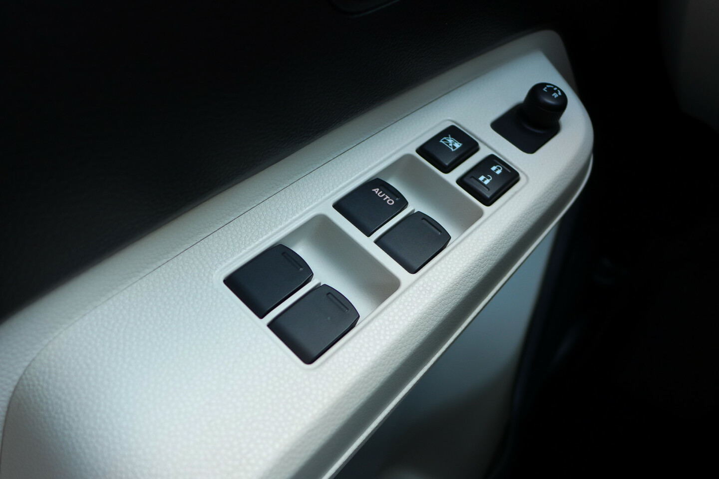 Suzuki-Ignis-20
