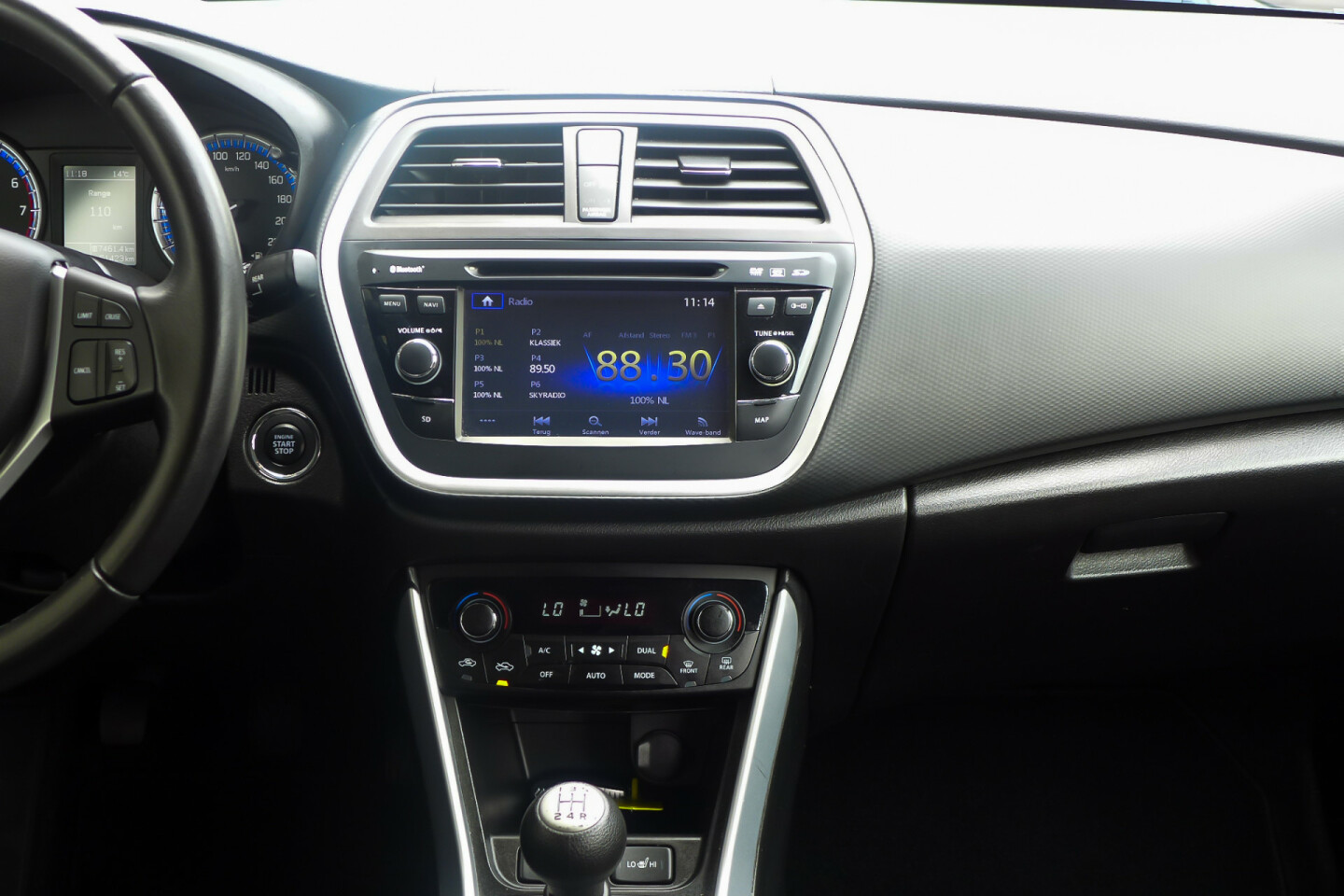 Suzuki-S-Cross-15