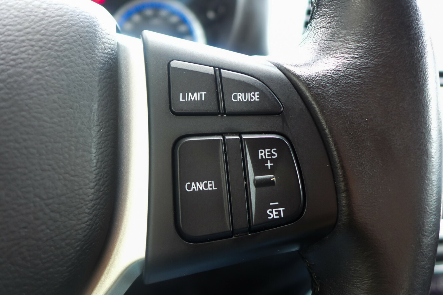 Suzuki-S-Cross-24