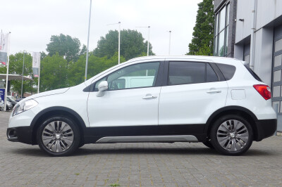 Suzuki-S-Cross-3
