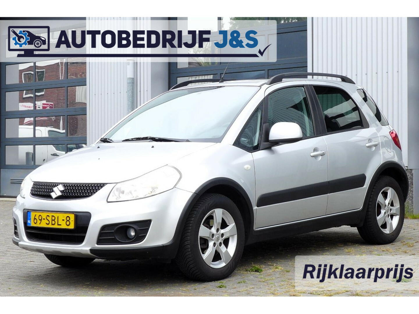 Suzuki-SX4-0