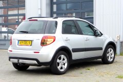 Suzuki-SX4-4