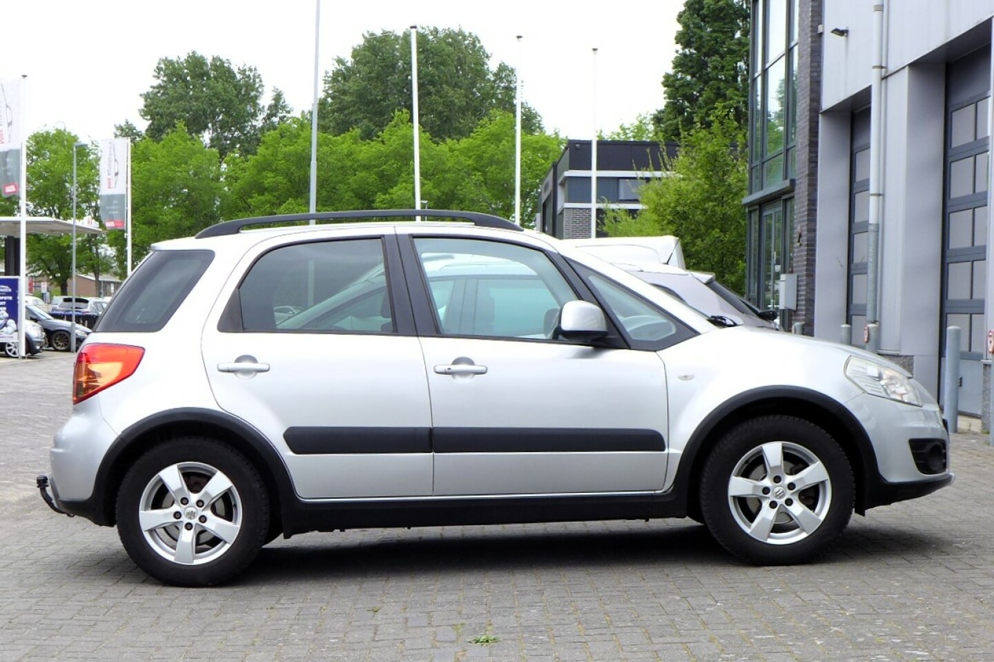 Suzuki-SX4-7