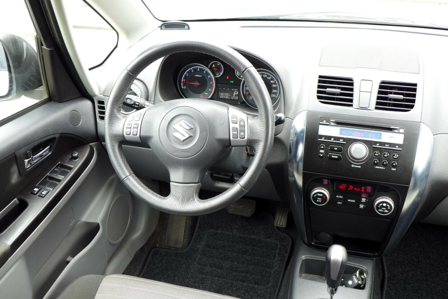 Suzuki-SX4-9