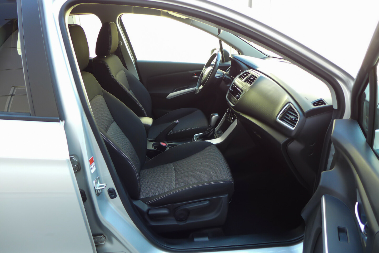 Suzuki-S-Cross-11