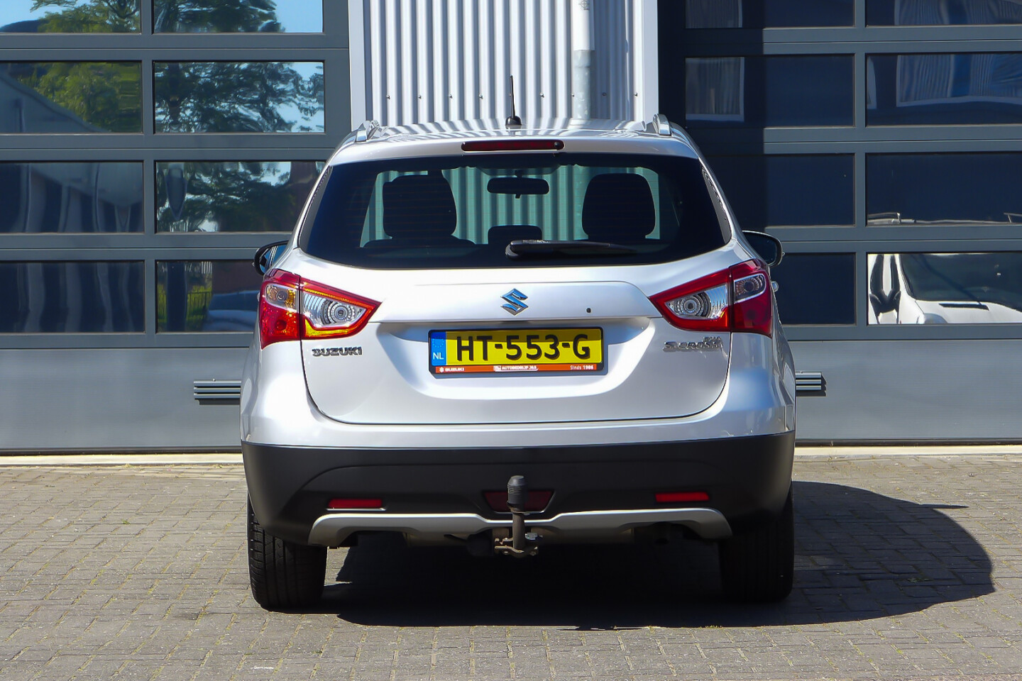 Suzuki-S-Cross-6