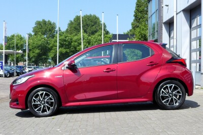 Toyota-Yaris-1