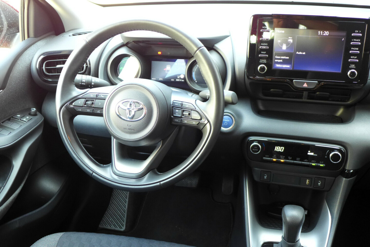 Toyota-Yaris-15