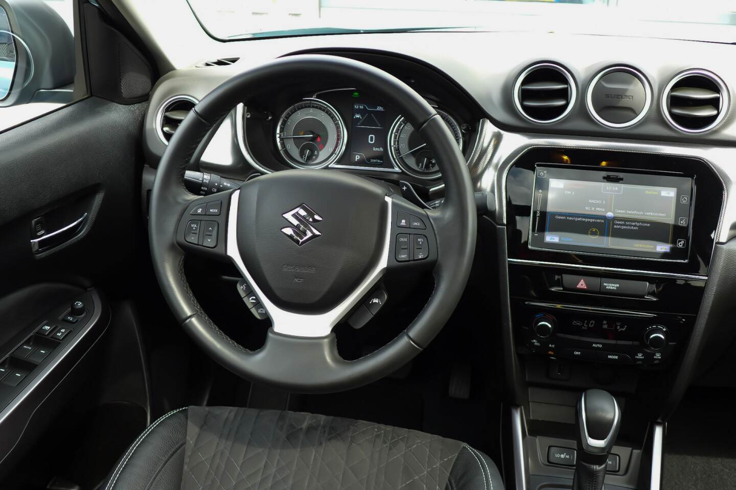 Suzuki-Vitara-11