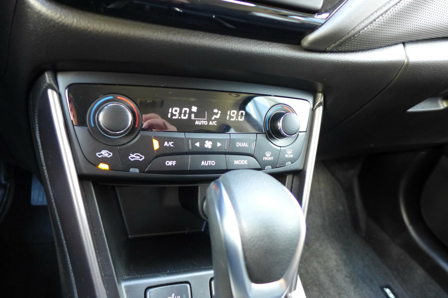 Suzuki-S-Cross-23