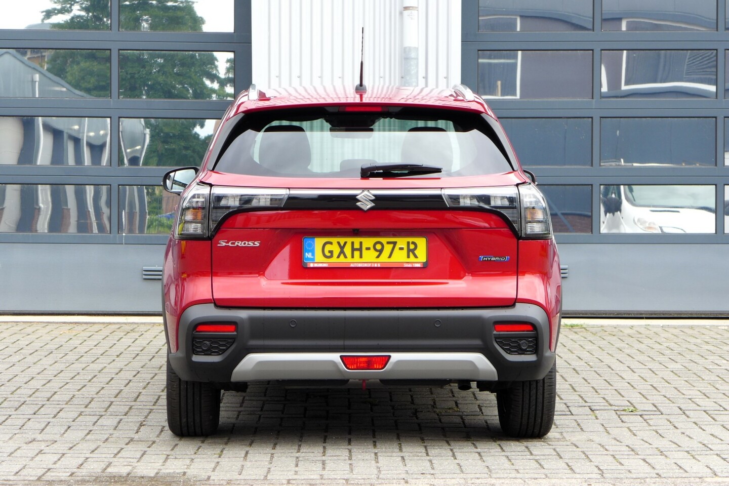 Suzuki-S-Cross-6