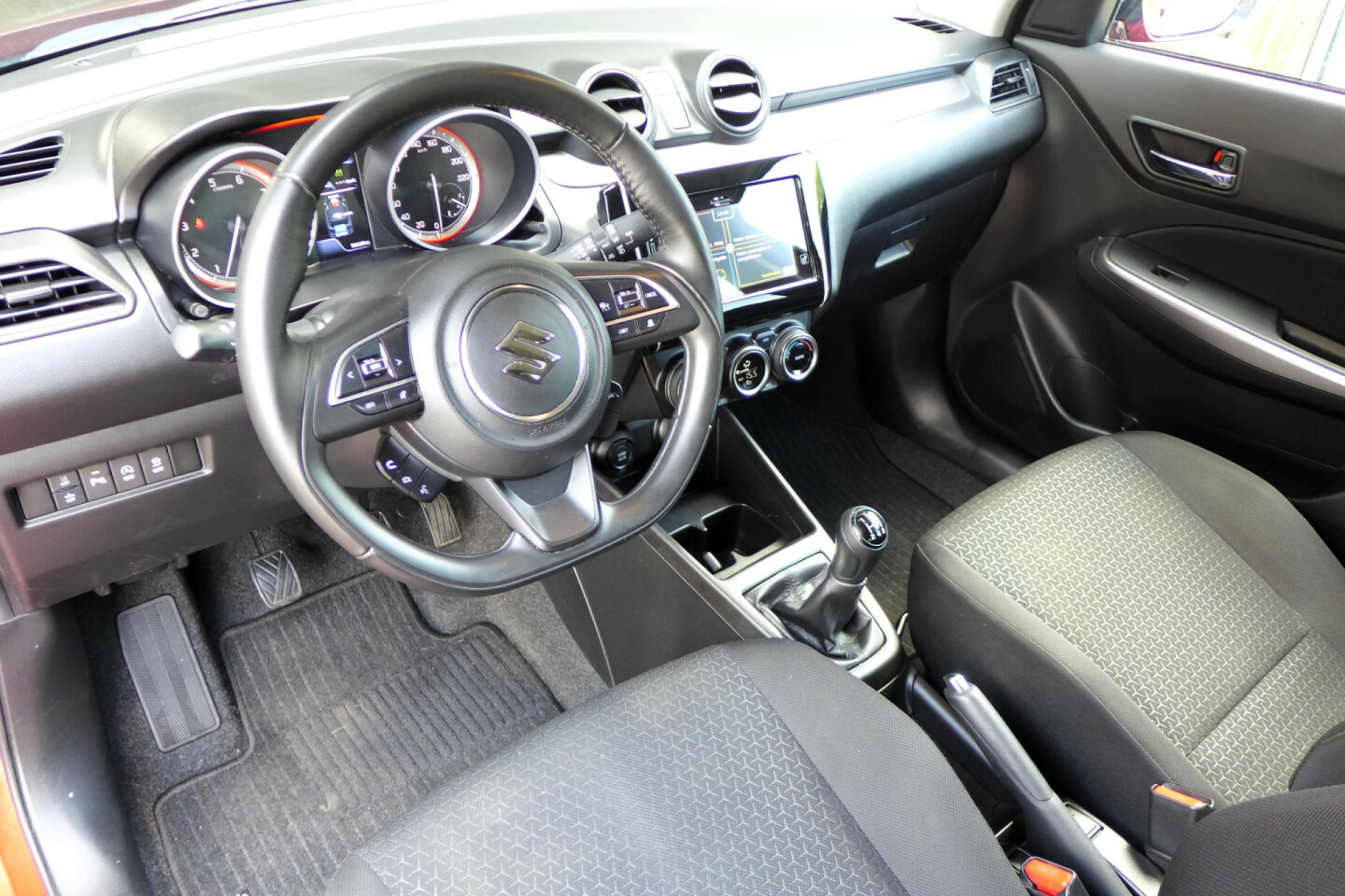 Suzuki-Swift-8