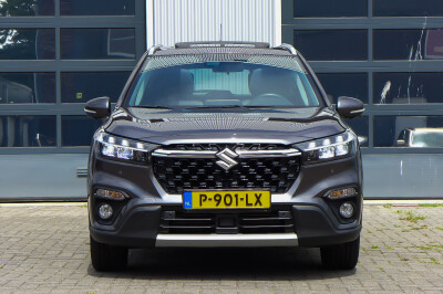 Suzuki-S-Cross-1
