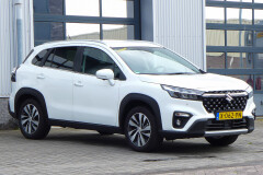 Suzuki-S-Cross-2