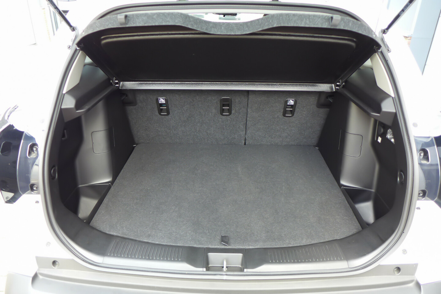 Suzuki-S-Cross-27