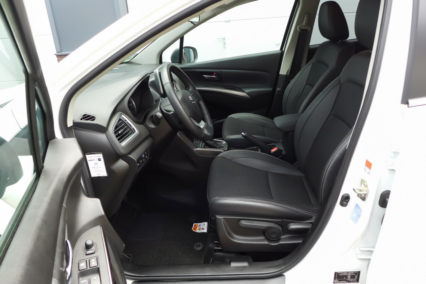 Suzuki-S-Cross-9