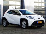Toyota-Aygo X-2